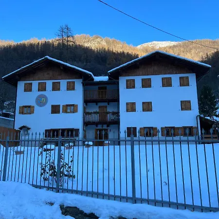 Casa Vacanze Mondrone بيت للعطل